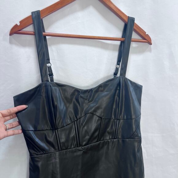 GUESS Reid Faux Leather Jet Black Bodycon Women's Mini Dress Size 10 New $158 - Picture 5 of 10